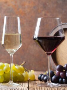 verres de vin rouge et de vin blanc de Bourgogne Montrecul